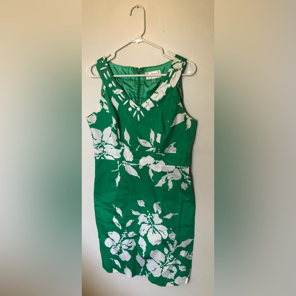 Studio I Green and White Sleeveless Midi Dress